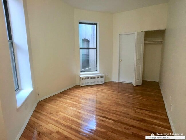 Building Photo - 951 Amsterdam Ave