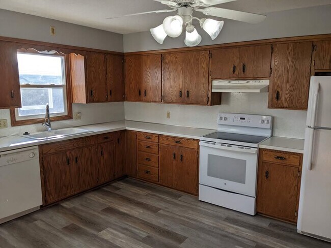 Foto del edificio - House For Rent