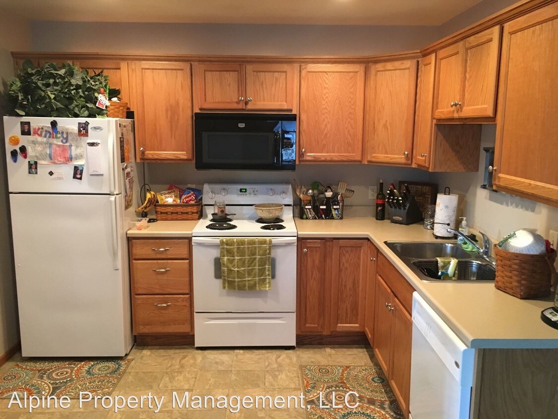 Primary Photo - 3 br, 1 bath House - 322 N 9th Ave