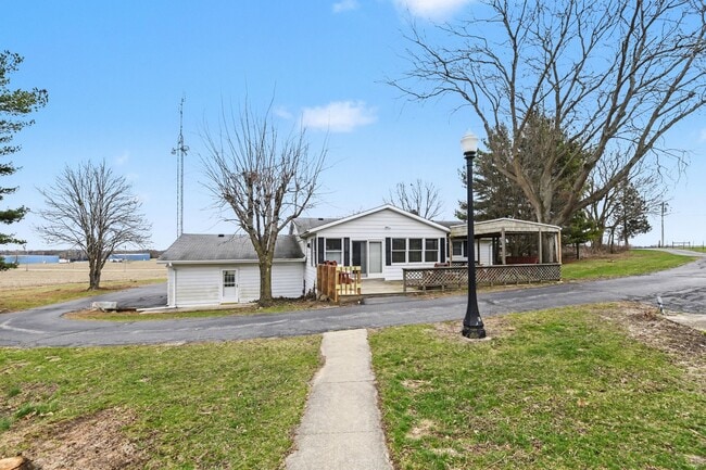 Building Photo - 223 S 650 W