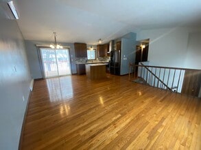 Building Photo - 2807 26th St Cir S