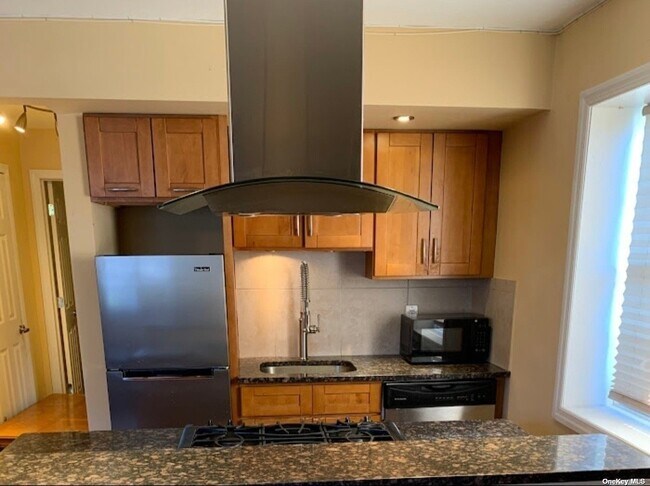 Foto del edificio - 78-31 147th St