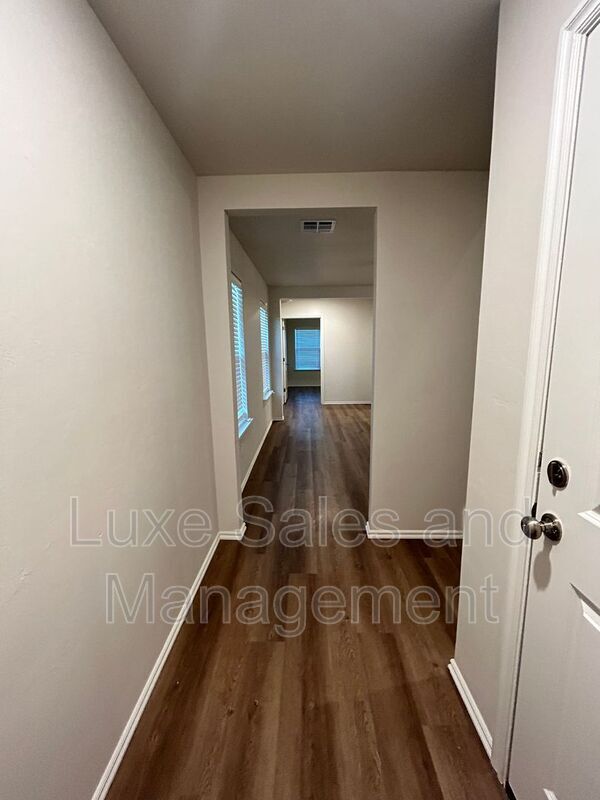 Foto del edificio - 10816 NW 119th St