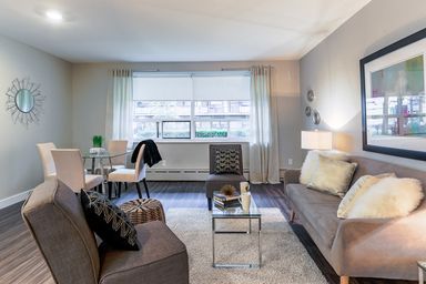 Photo du bâtiment - 165 Jameson Avenue Apartments
