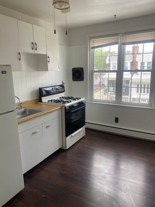 Foto del edificio - 5817 Keystone St