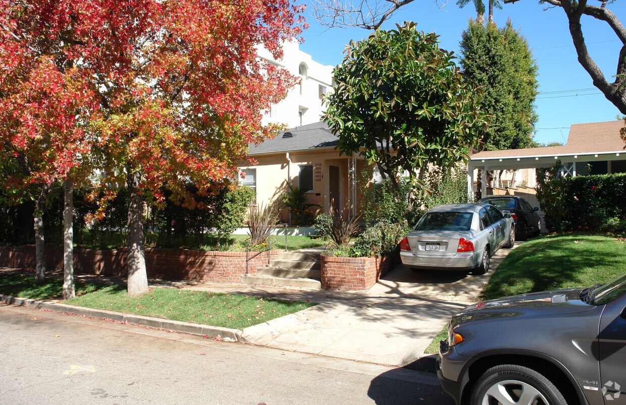 Building Photo - 1422 Midvale Ave