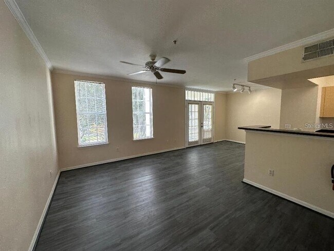 Foto del edificio - 1021 Siena Park Blvd E