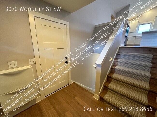Foto del edificio - 3070 Woodlily St SW
