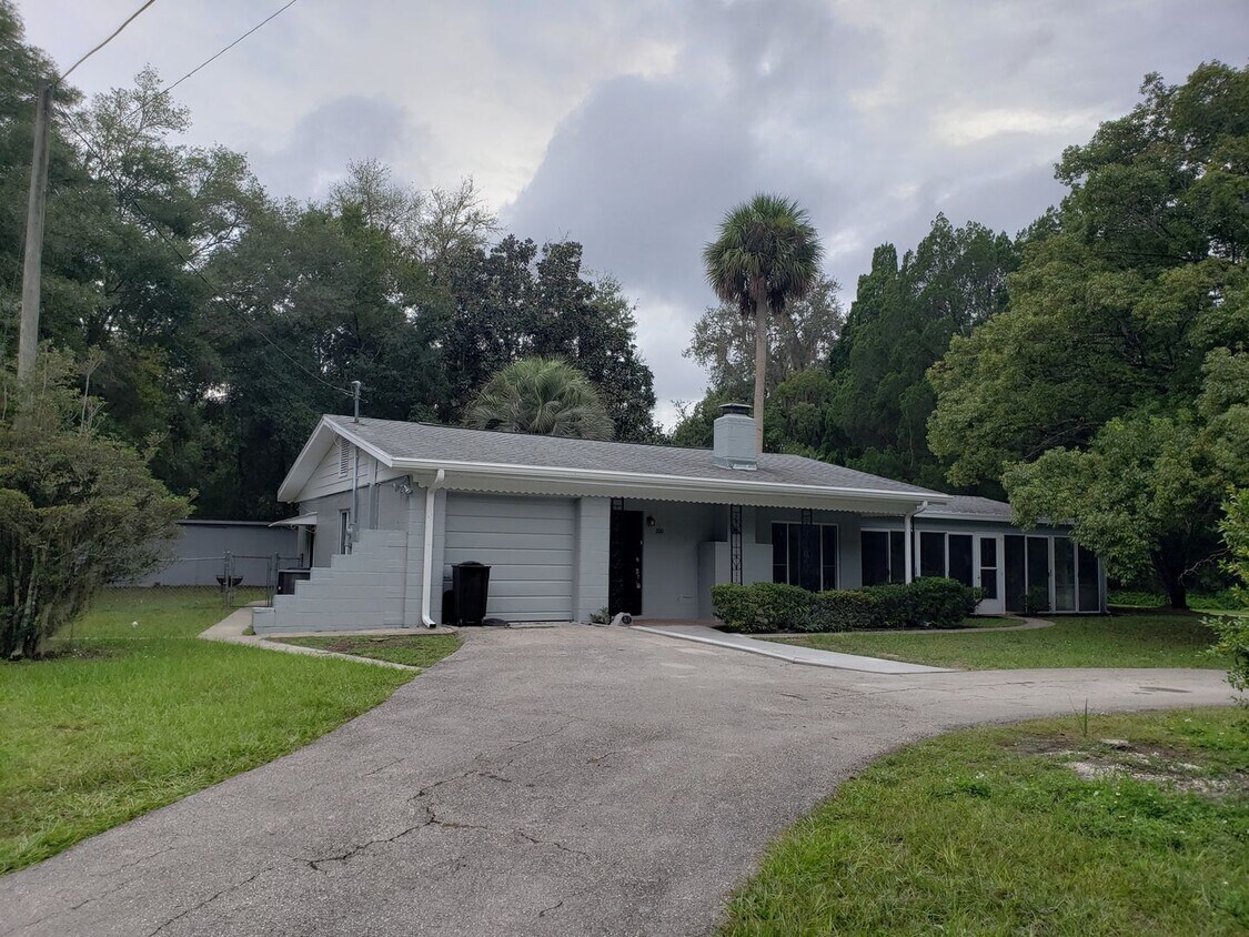 Foto principal - Gorgeous Historic 3/2 in Crystal River!!!