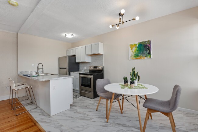 Foto del edificio - 14841 Kercheval St