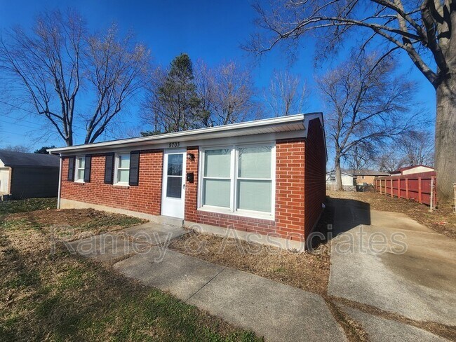 Building Photo - 5703 Chestnutwood Way