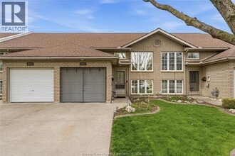 Building Photo - 1022 Lexington Cir