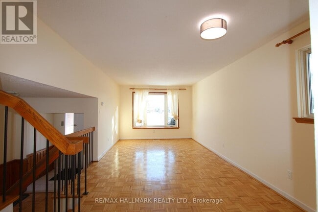 Building Photo - 22 Springhead Gardens