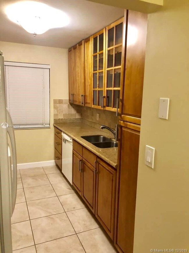 Foto del edificio - 13758 SW 49th St