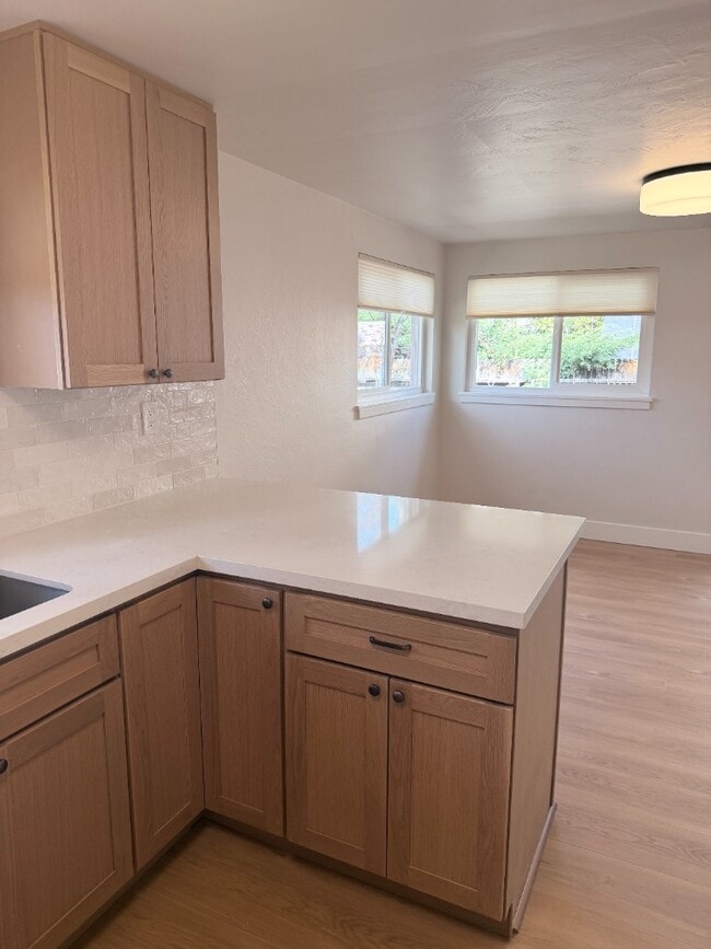 Building Photo - 1213 Gordon Ave