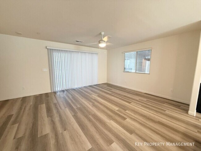 Foto del edificio - 6858 Truffle Gray St