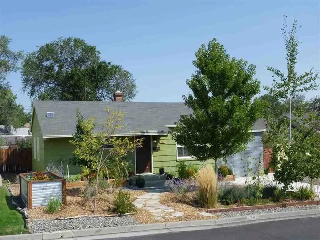Building Photo - 1266 Wesley Dr