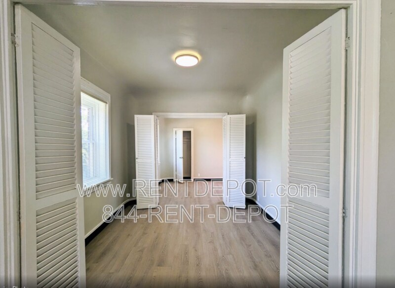 Building Photo - 1407 Howard St