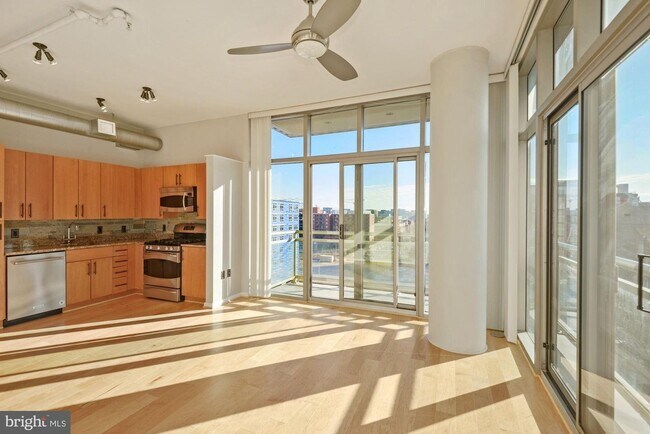 Foto del edificio - 811 4th St NW
