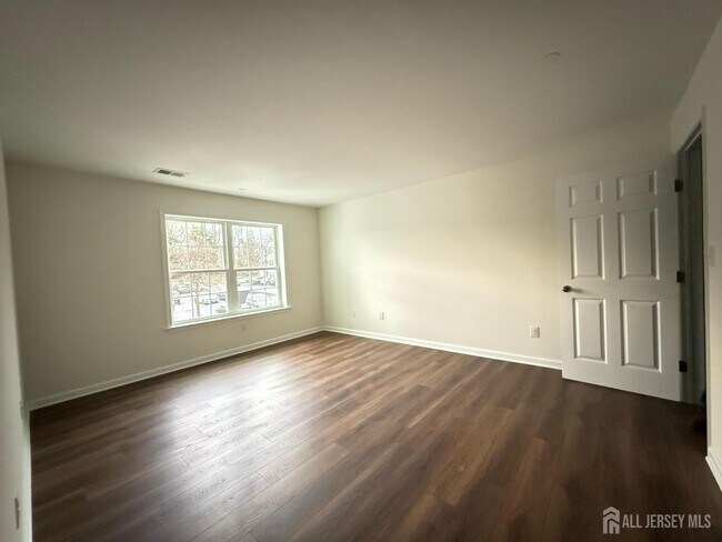 Foto del edificio - 1225 Waterford Dr