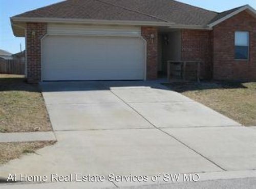 Primary Photo - 3 br, 2 bath House - 1208 N Hilton