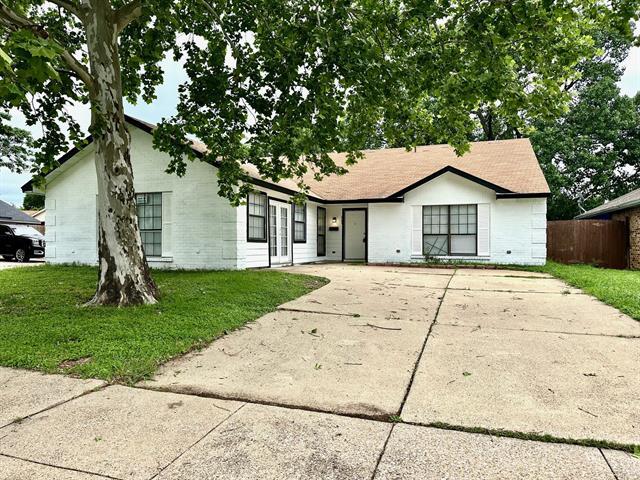 Foto principal - 2703 Armstrong Dr