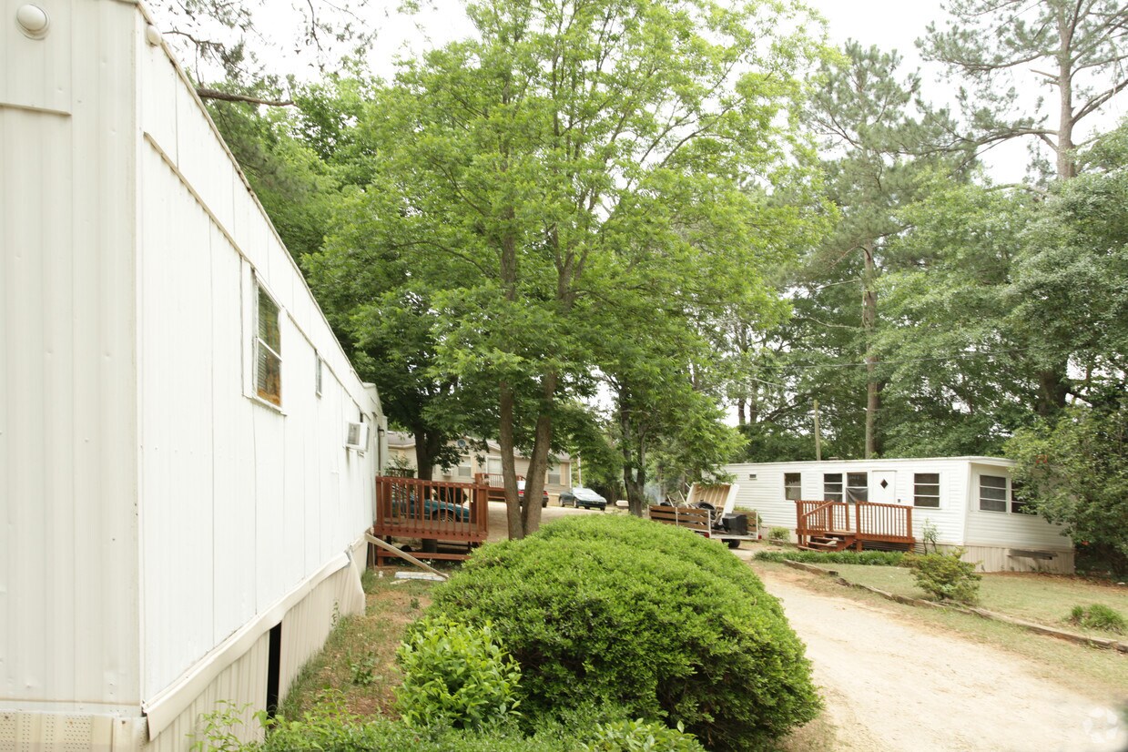 Primary Photo - 62 Goode Ln