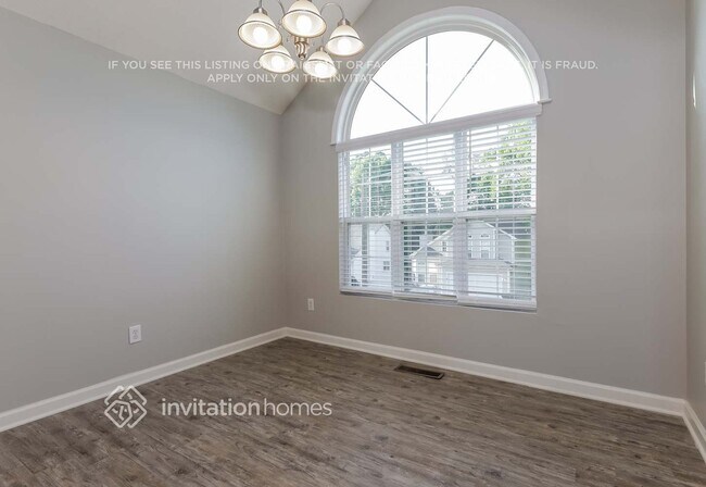 Foto del edificio - 1722 Graywood Dr SE