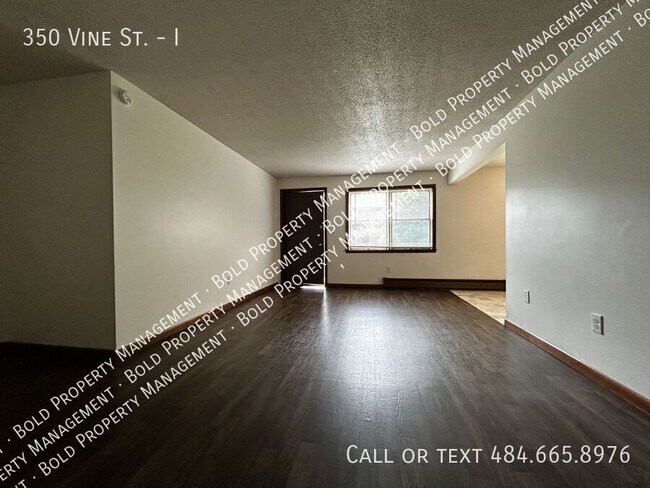 Foto del edificio - 350 Vine St