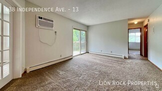 Building Photo - 438 Independence Ave N