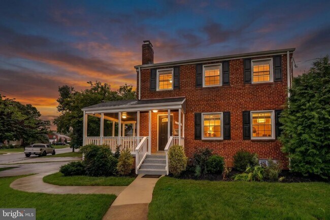 Building Photo - 406 Gilmoure Dr