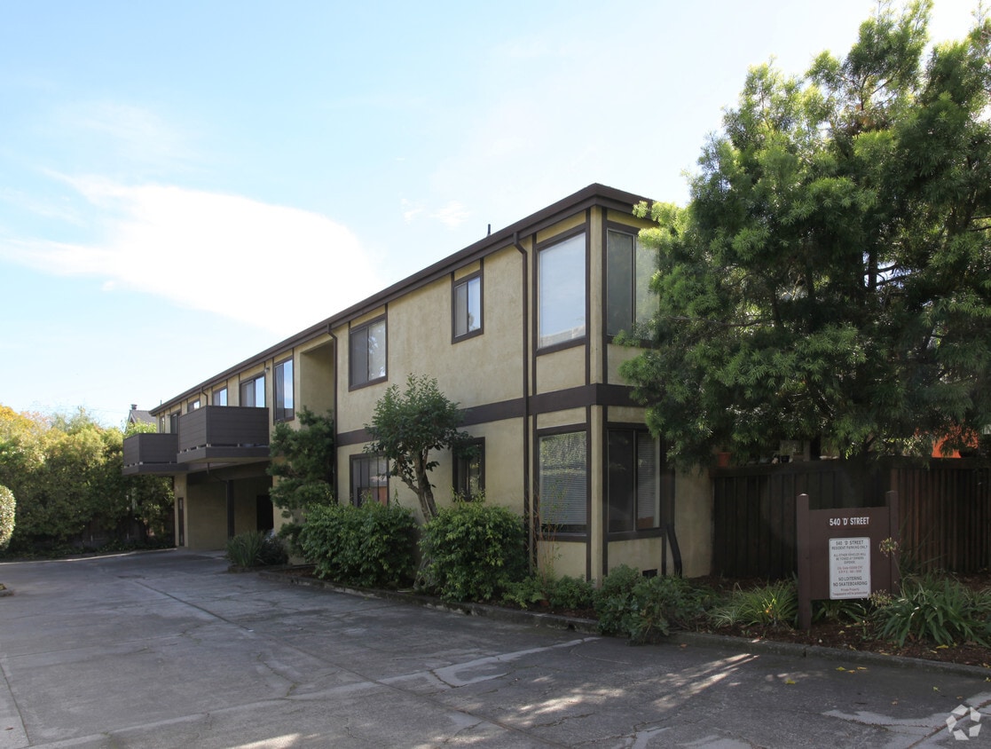 Primary Photo - 540 D St