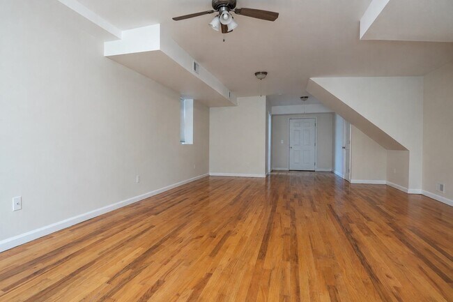 Foto del edificio - 203 Halladay St