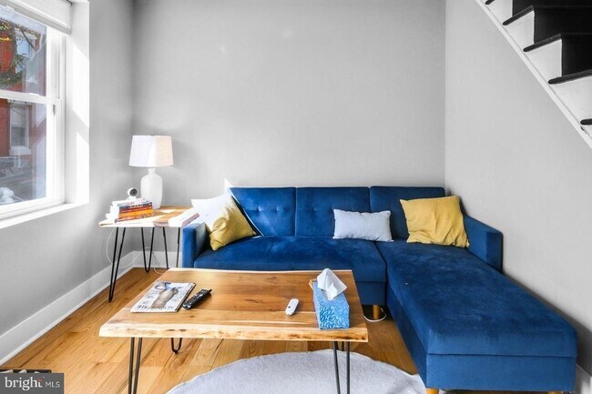 Foto del edificio - 441 E Flora St