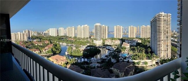 Photo - 1000 Island Blvd cu-2308, Aventura, FL 33160 Apartment