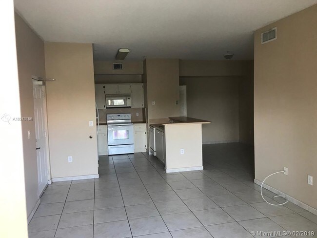 Foto del edificio - 7300 NW 114th Ave