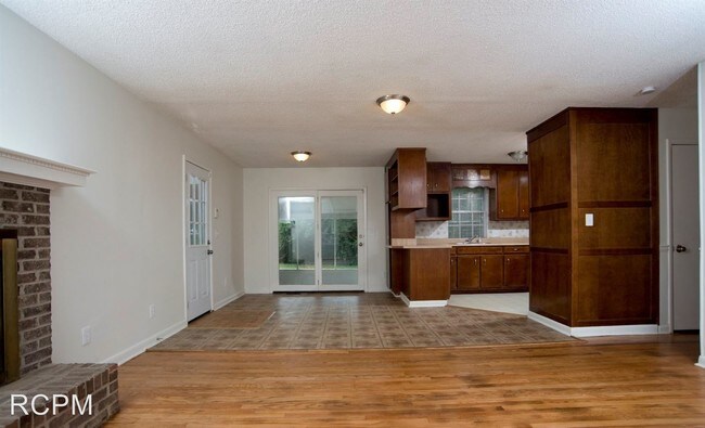 Building Photo - 3 br, 2 bath House - 3611 Penny St. SW