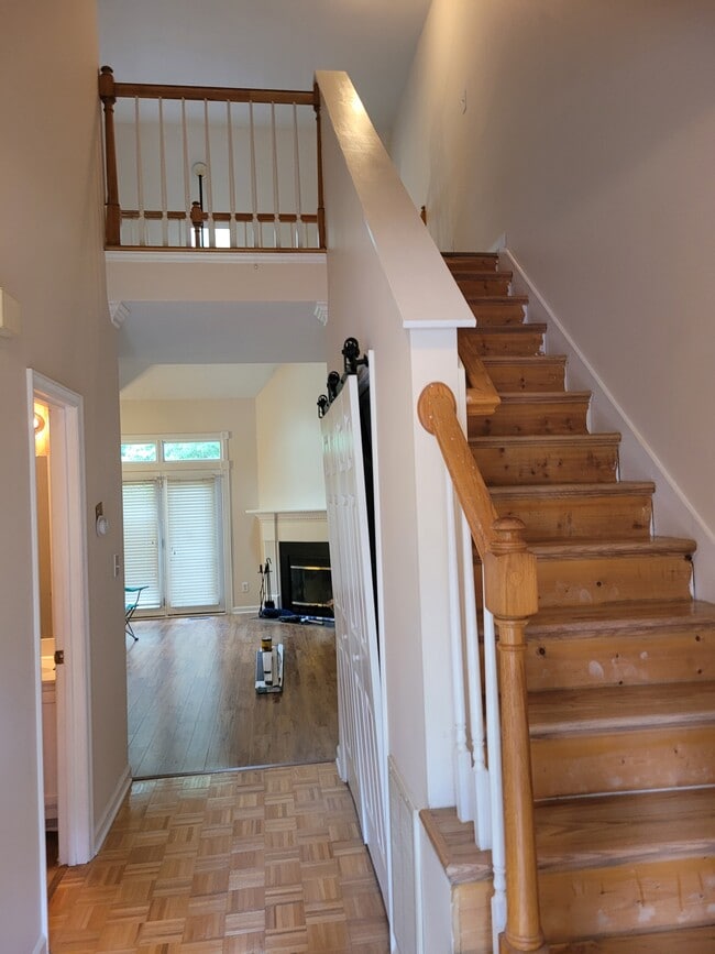 Building Photo - 234 Vinca Cir