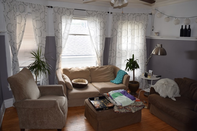 Family room - 310 N Ingersoll St