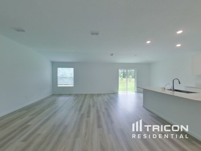 Foto del edificio - 10734 Lishwood Wy