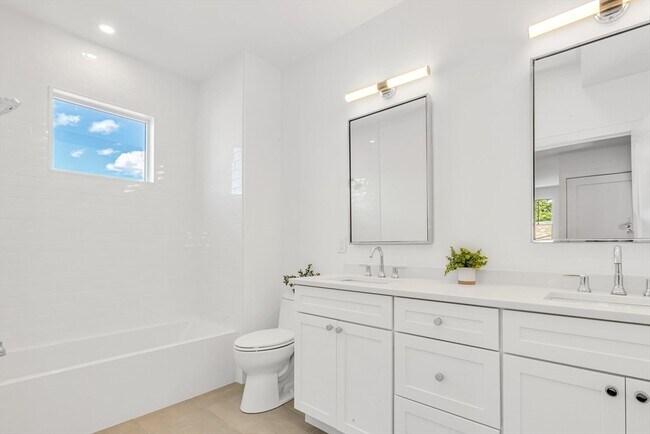 Foto del edificio - 142 Birch St