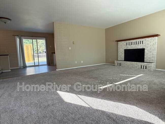 Foto del edificio - 2903 Harmony Ct