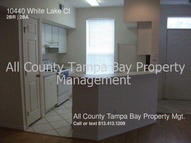 Building Photo - 10440 White Lake Ct