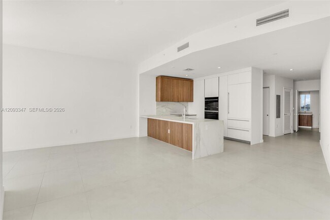Building Photo - 1400 Biscayne Blvd