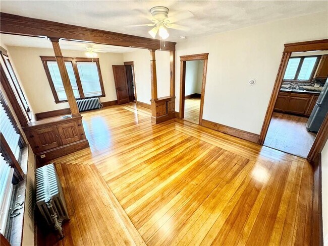 Foto del edificio - 25 Hanover Ave