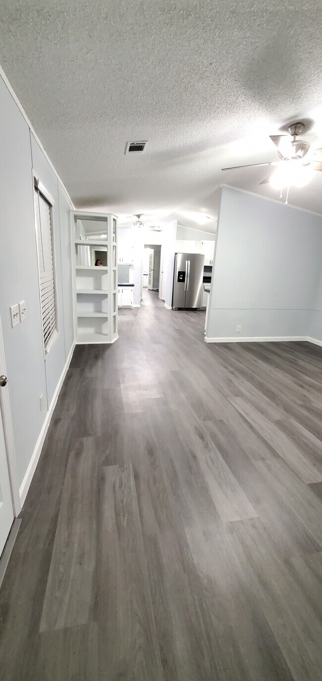 Foto del edificio - 4366 Rd 5726