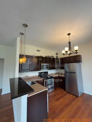 Foto del edificio - 402 N Delaware St