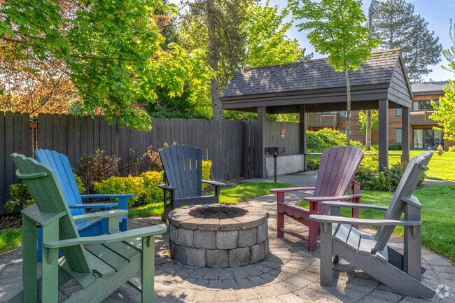 BBQ Area - Fountain Park