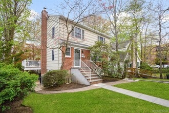 Building Photo - 52 Wendt Ave