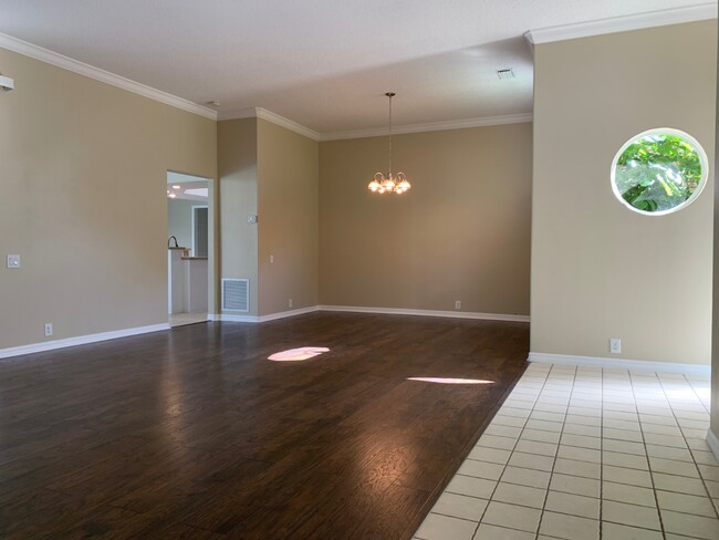 Foto del edificio - 2836 Lexington Ct